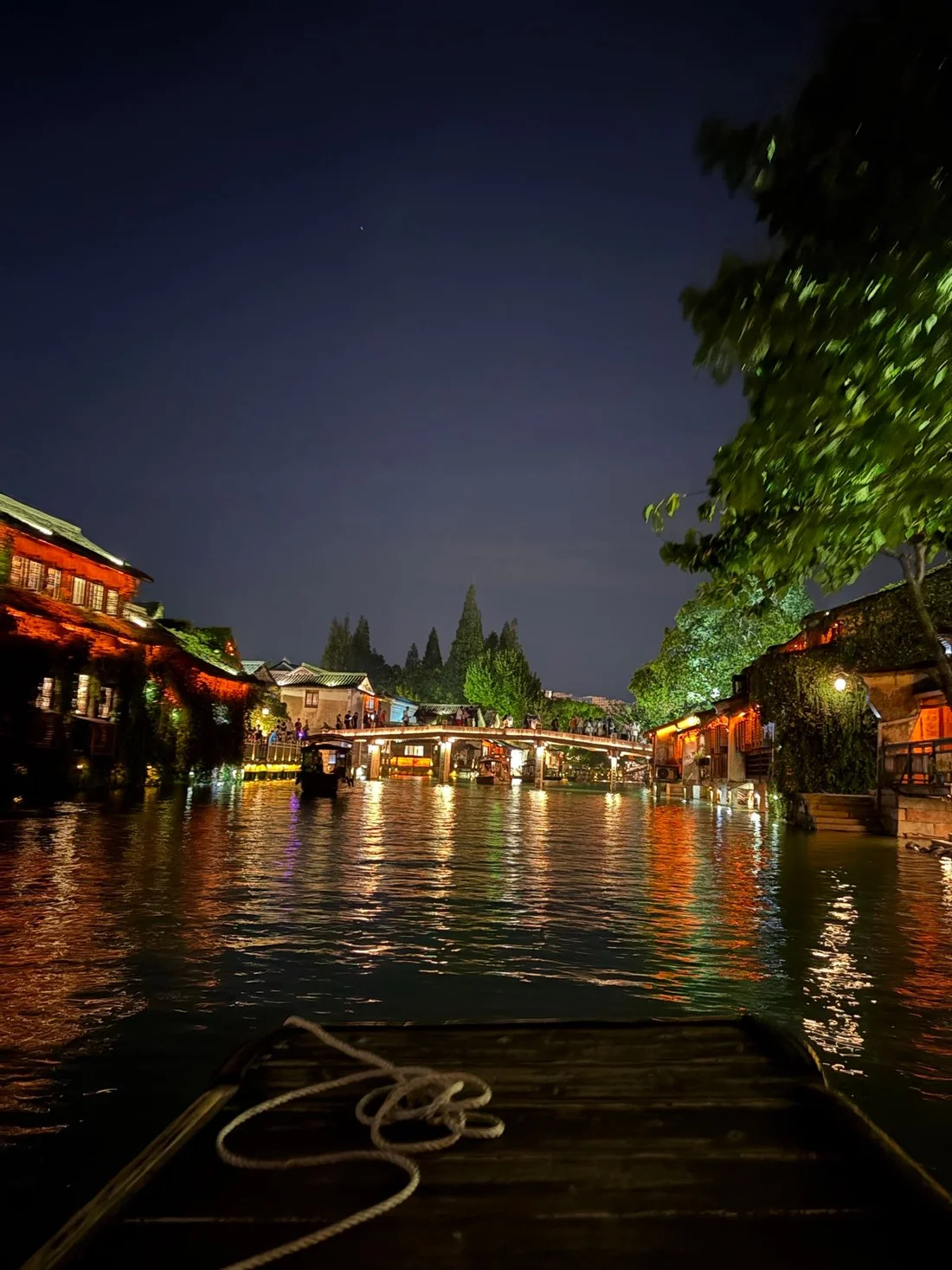 烏鎮搭船夜景